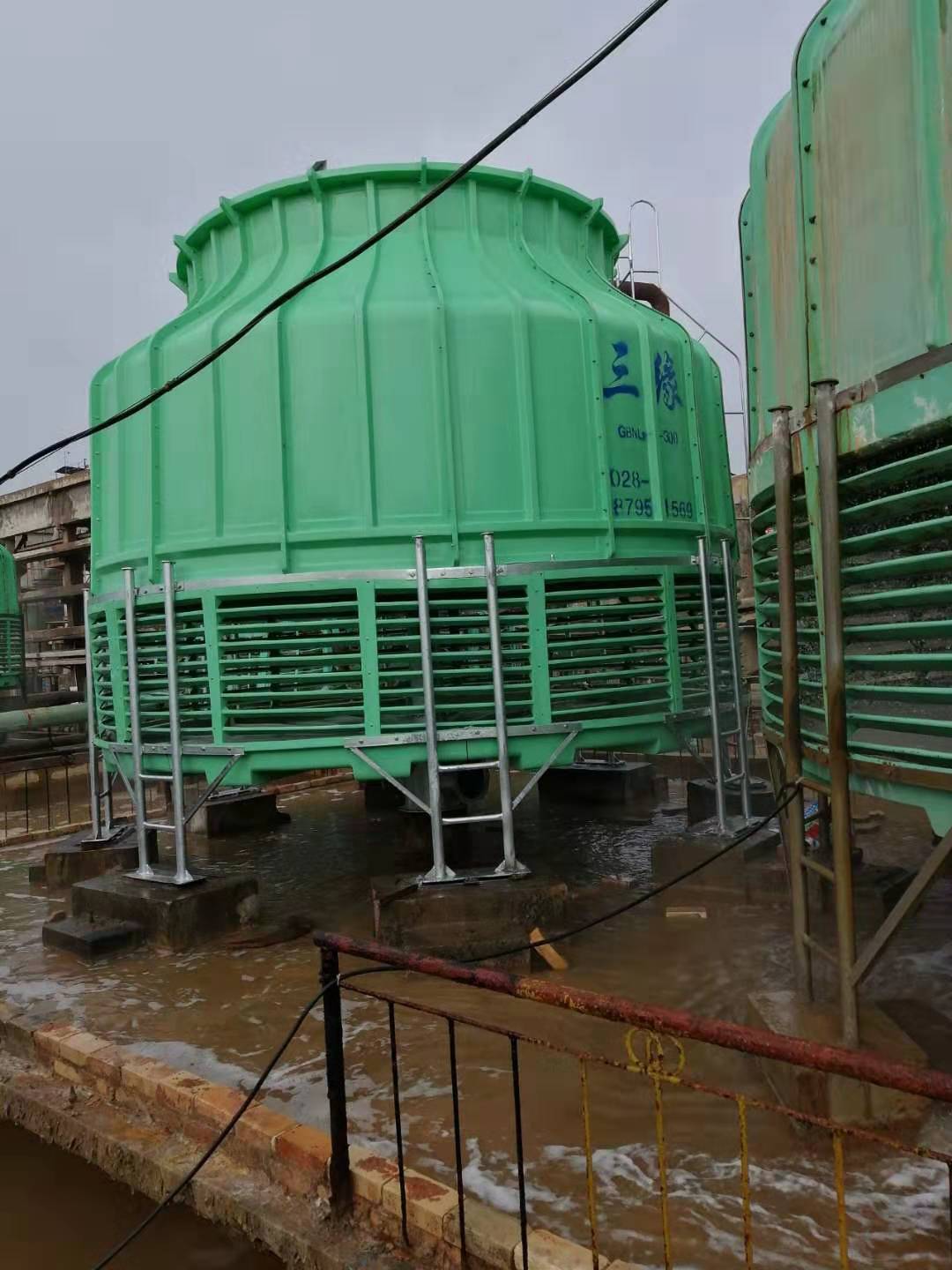 云南邵通GBNL3-300吨冷却塔